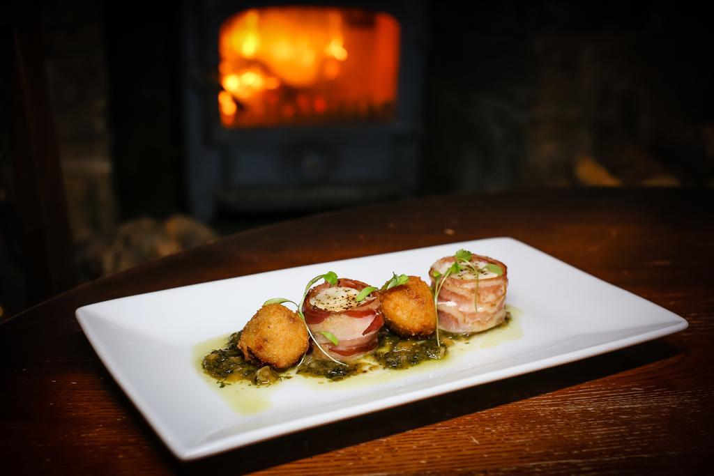The Plough Inn & Restaurant كونغيلتون المظهر الخارجي الصورة
