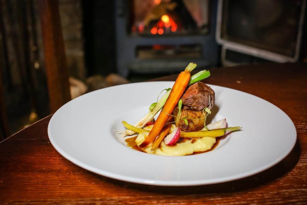 The Plough Inn & Restaurant كونغيلتون المظهر الخارجي الصورة